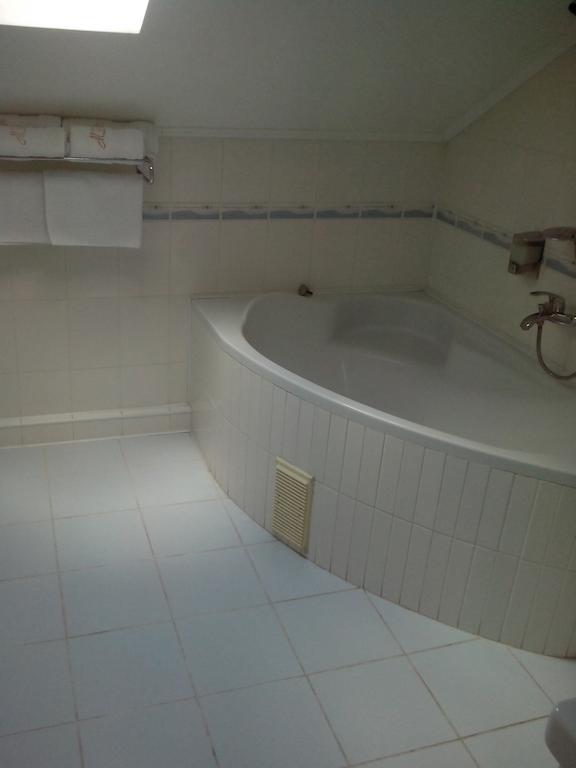 Morshynska Vezha Hotel Room photo